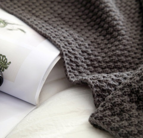 Nordic fringed knit ball blanket wool